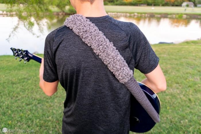 What is a Crochet Guitar Strap?