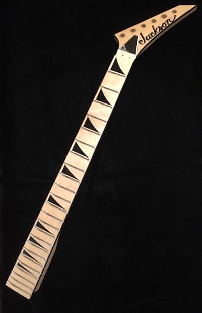Material and Fretboard