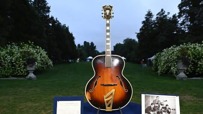 Archtop and Hollow Body Models