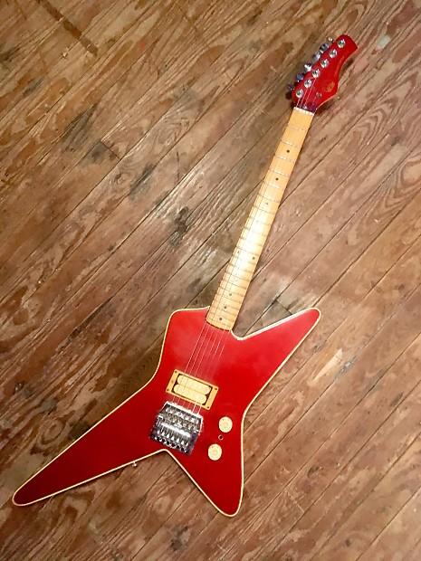 Review of Popular Star Shaped Guitar Models