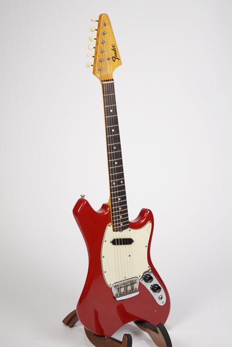 What are the Features of the Fender Swinger?