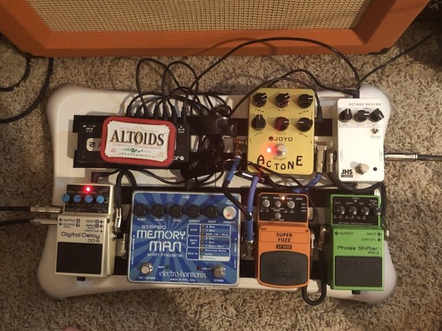 Current setup into a Roland JC-22 : r/guitarpedals
